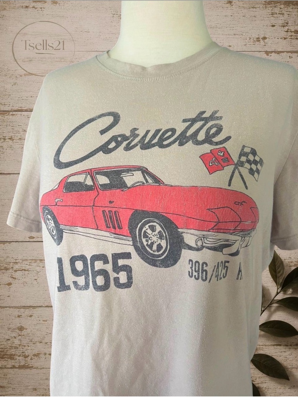 General Motors Official Vintage Style Corvette 1965 396/425 A T-Shirt